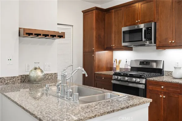 $788,000 | 1308 Scholarship, Irvine, CA 92612