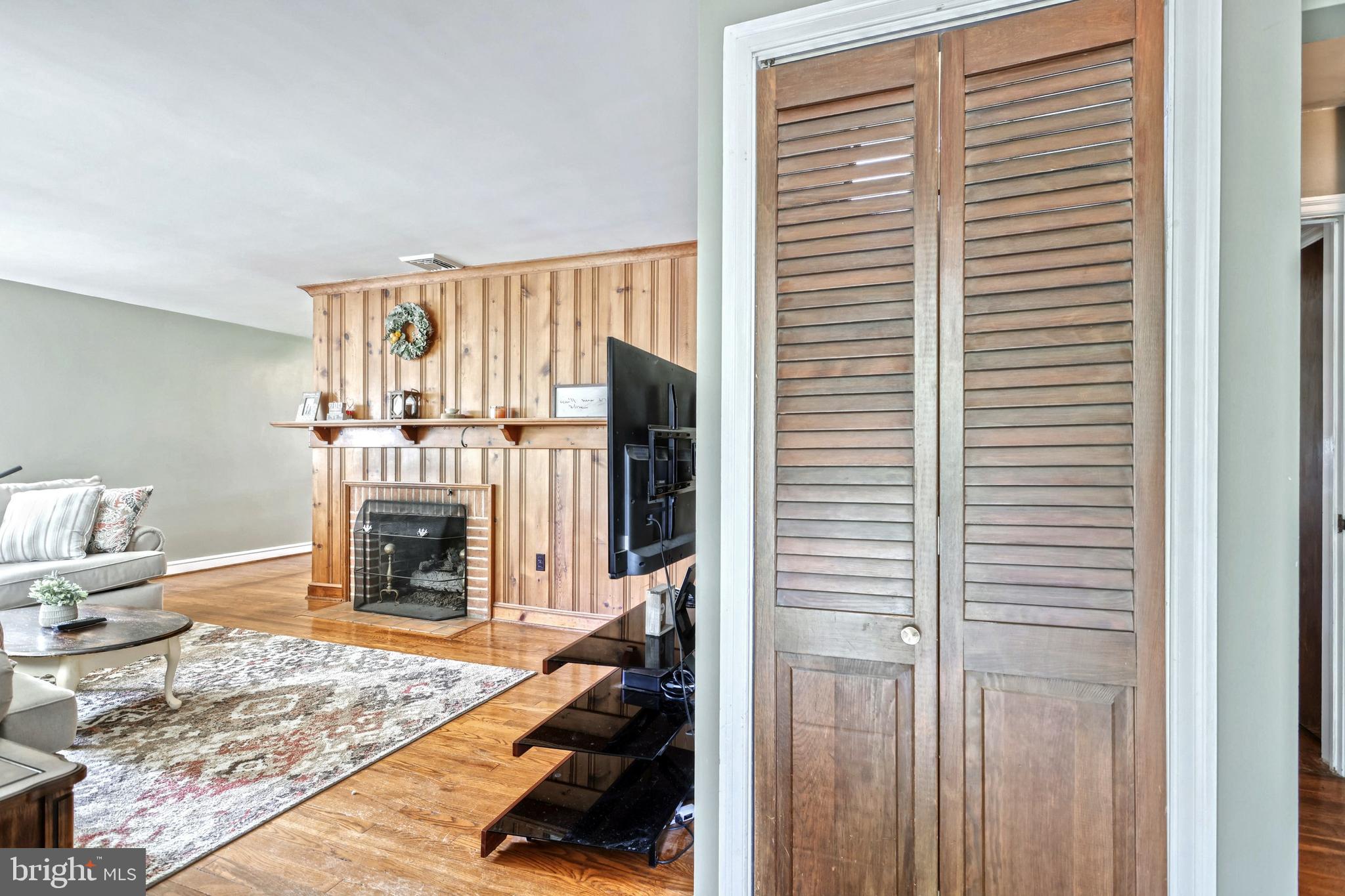 1174 Southern Road York, PA 17403 - Photo 8 of 37 Gallery Image 8