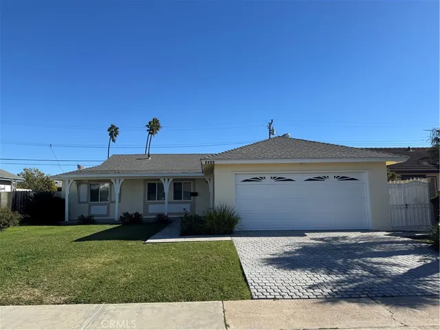 $1,329,000 | 3012 Garfield Avenue, Costa Mesa, CA 92626
