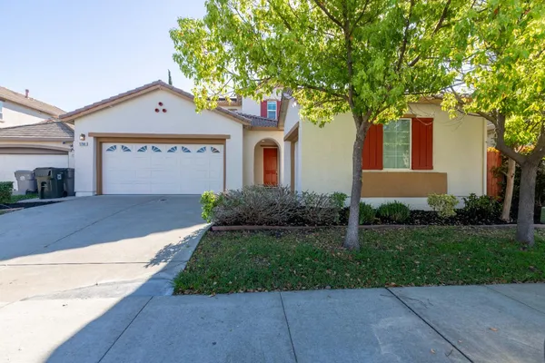 $620,000 | 5706 Tres Piezas Drive, Sacramento, CA 95835
