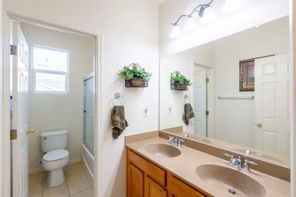 $620,000 | 5706 Tres Piezas Drive, Sacramento, CA 95835