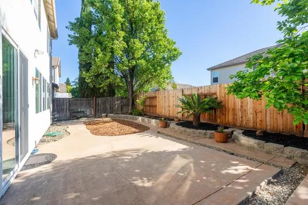 $620,000 | 5706 Tres Piezas Drive, Sacramento, CA 95835