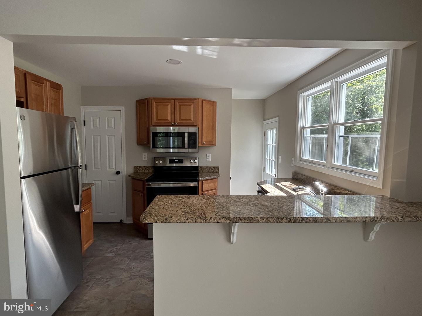 75 Taunton Road Medford, NJ 08055 - Photo 3 of 19 Gallery Image 3