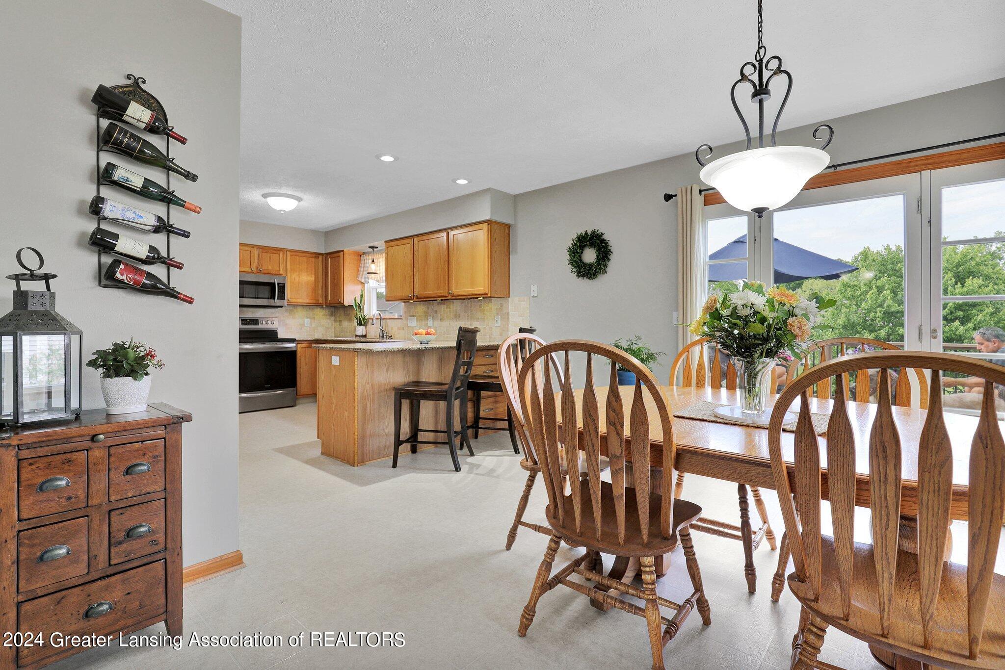 3458 Ramsgate Drive Lansing, MI 48906 - Photo 11 of 33 20-web-or-mls-Open Ended Media-21 2