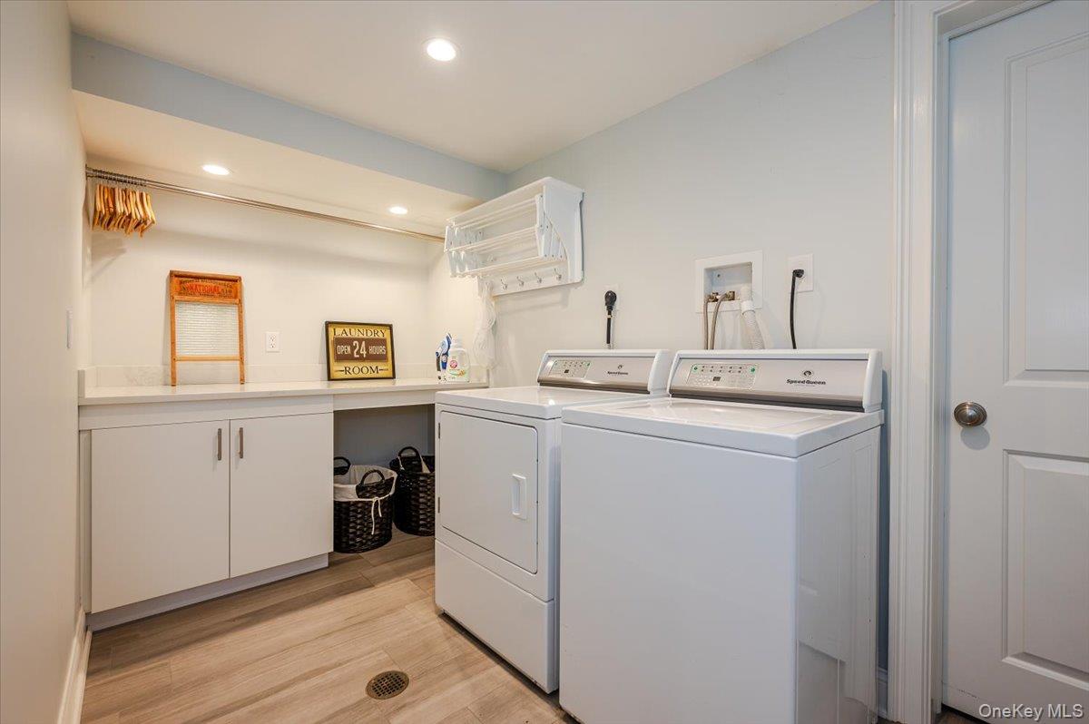 203 Sunset Road Syosset, NY 11791 - Photo 27 of 37