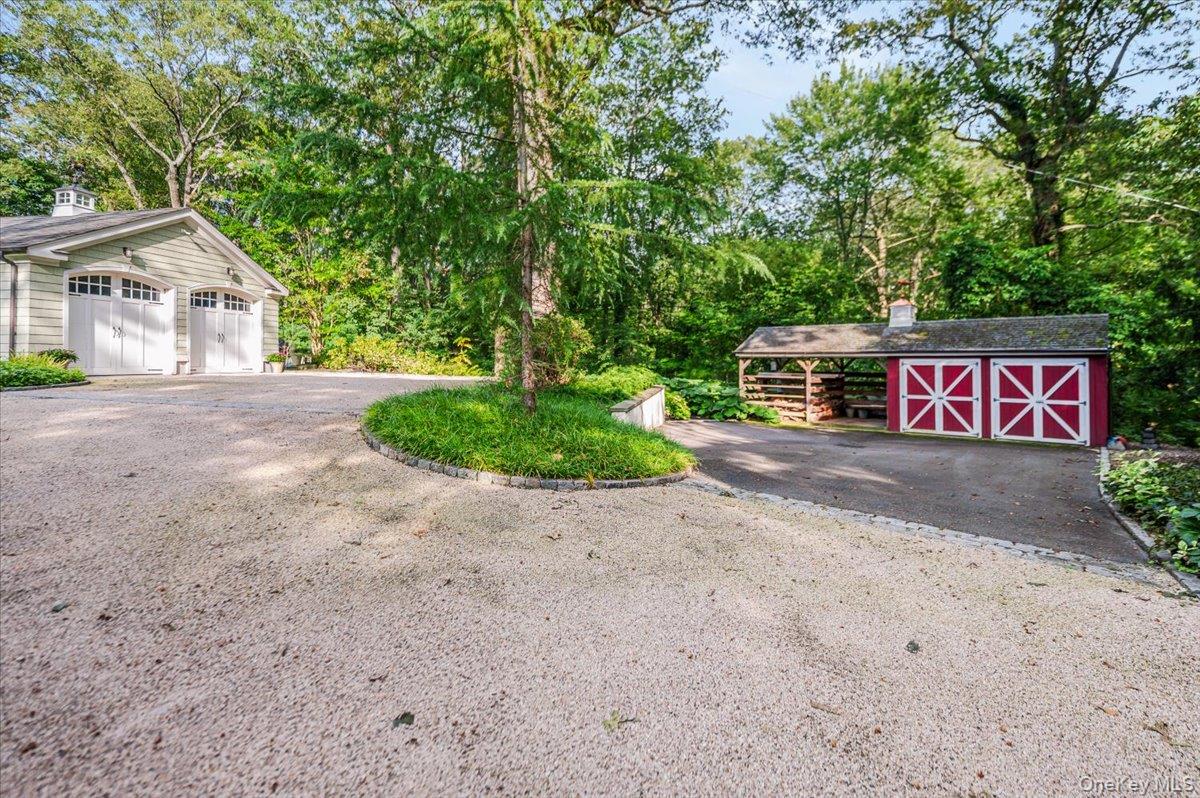 203 Sunset Road Syosset, NY 11791 - Photo 35 of 37