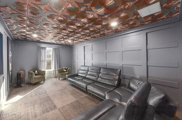 a en suite bathroom with a sink and mirror