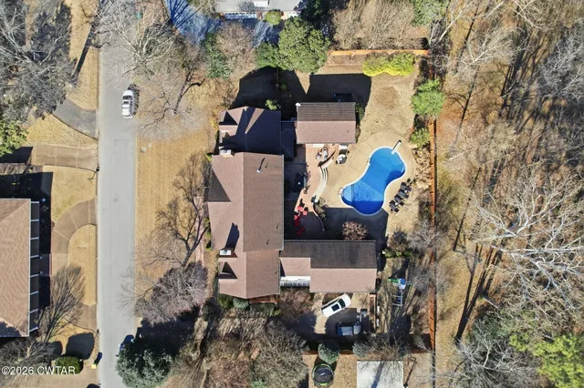 $949,000 | 139 Windemere Circle, Jackson, TN 38305