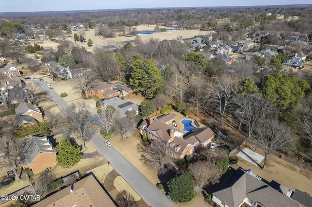 $949,000 | 139 Windemere Circle, Jackson, TN 38305