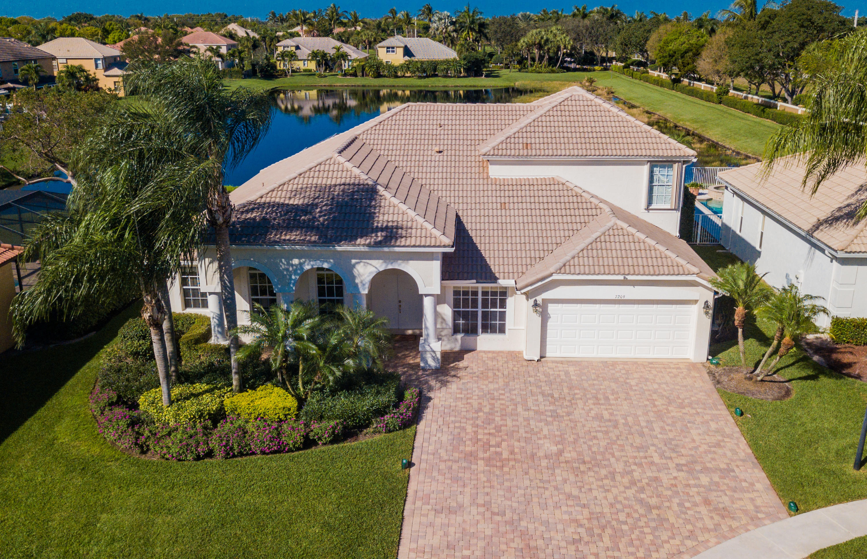 7209 Serrano Terrace Delray Beach, FL 33446 - Photo 11 of 46 aerial front of home