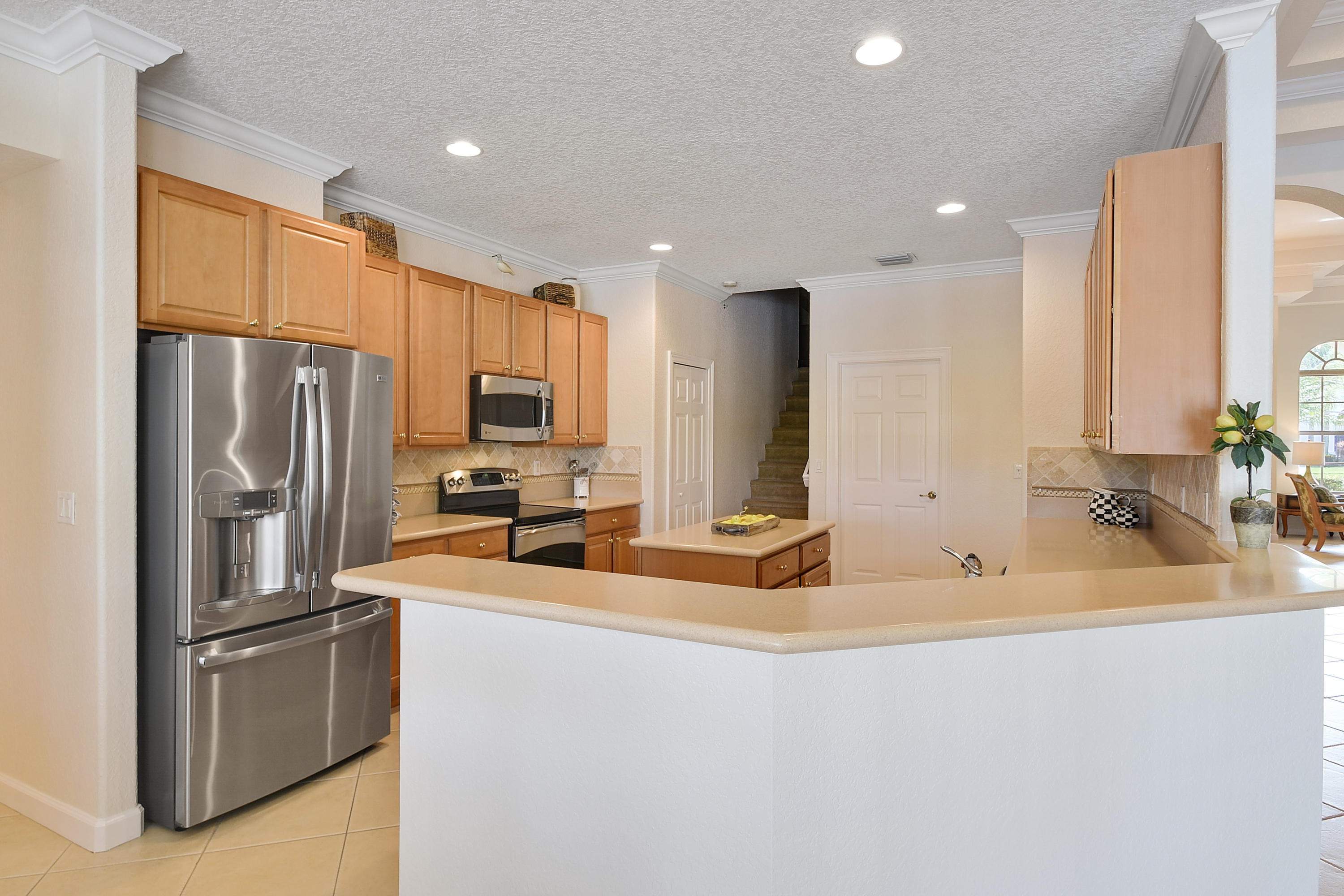 7209 Serrano Terrace Delray Beach, FL 33446 - Photo 26 of 46 Kitchen
