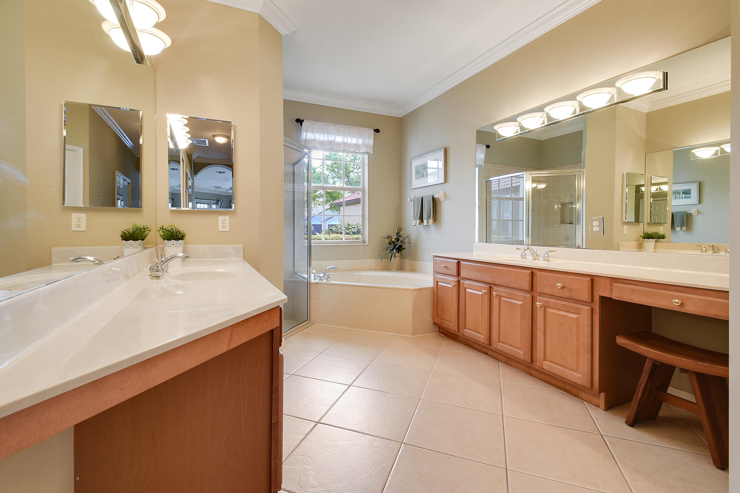 7209 Serrano Terrace Delray Beach, FL 33446 - Photo 33 of 46 MasterBathroom