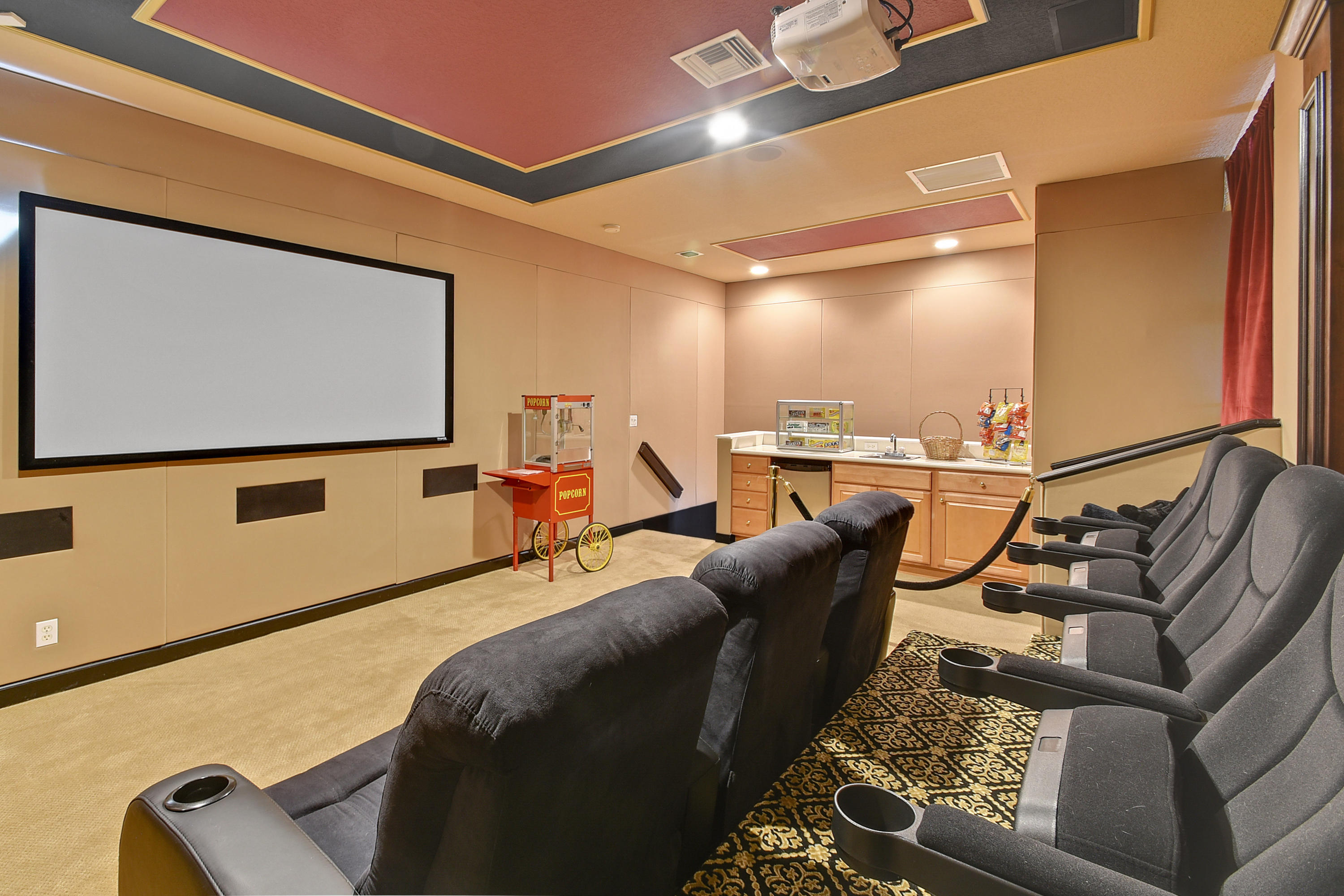 7209 Serrano Terrace Delray Beach, FL 33446 - Photo 5 of 46 Movie Theater Game Room