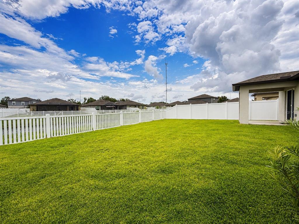 13260 Palmerston Road Riverview, FL 33579 - Photo 35 of 40 Gallery Image 35