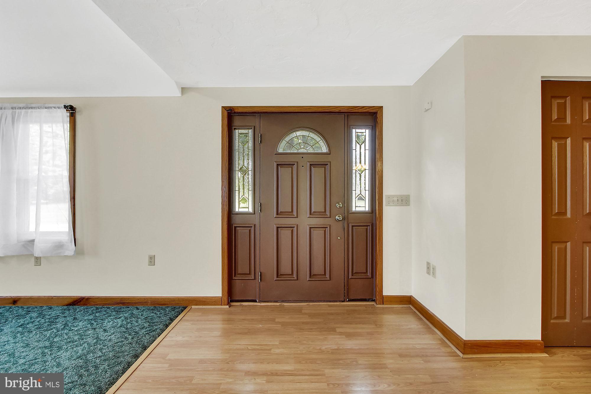 209 Hunterstown Road Gettysburg, PA 17325 - Photo 2 of 27