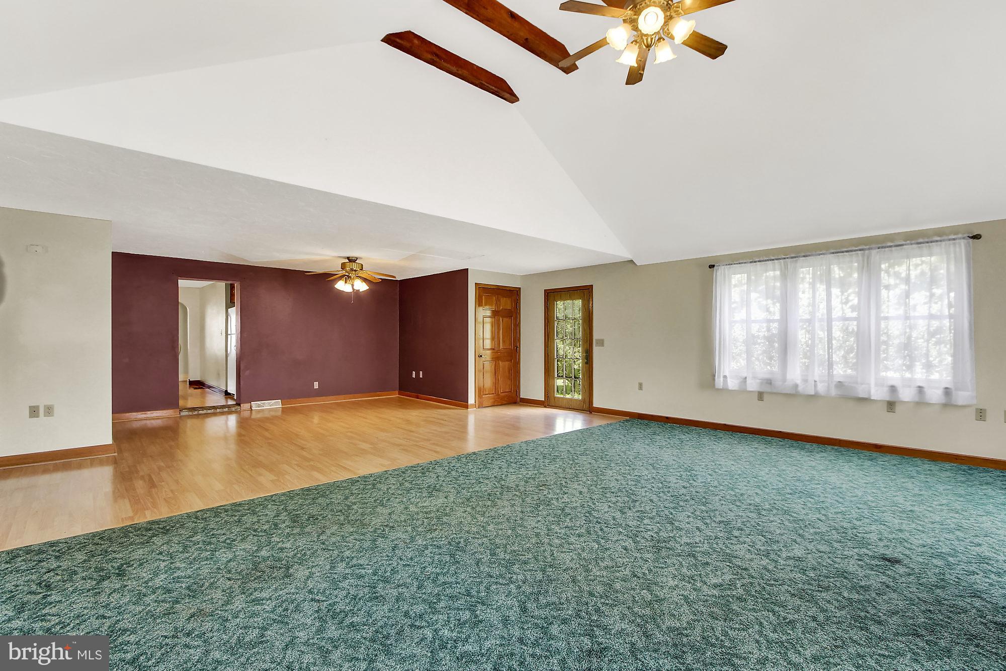 209 Hunterstown Road Gettysburg, PA 17325 - Photo 4 of 27