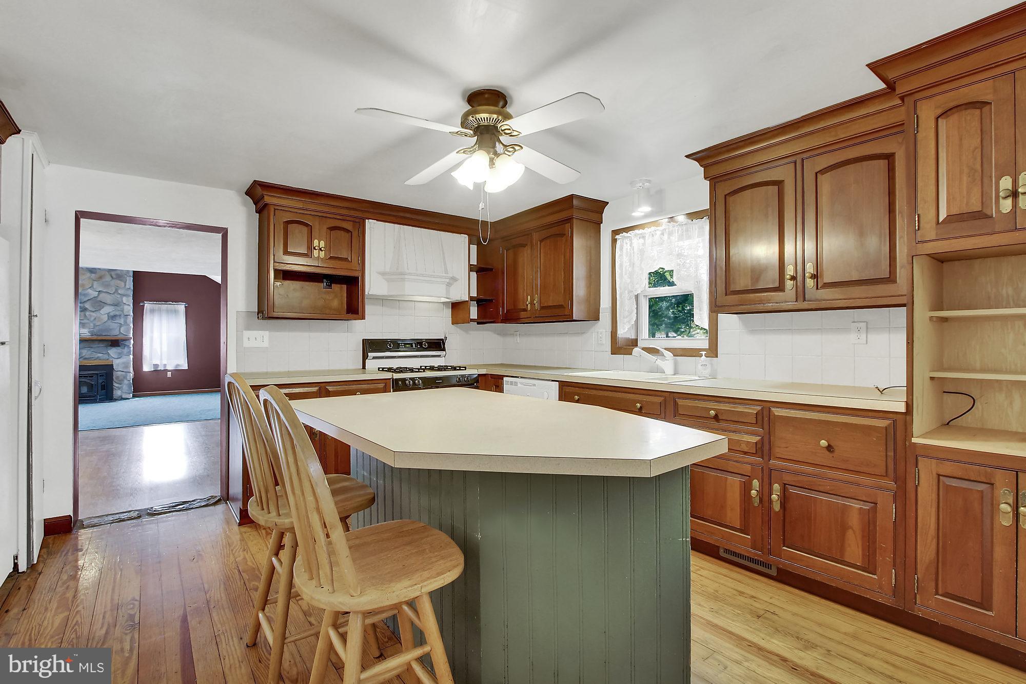 209 Hunterstown Road Gettysburg, PA 17325 - Photo 10 of 27