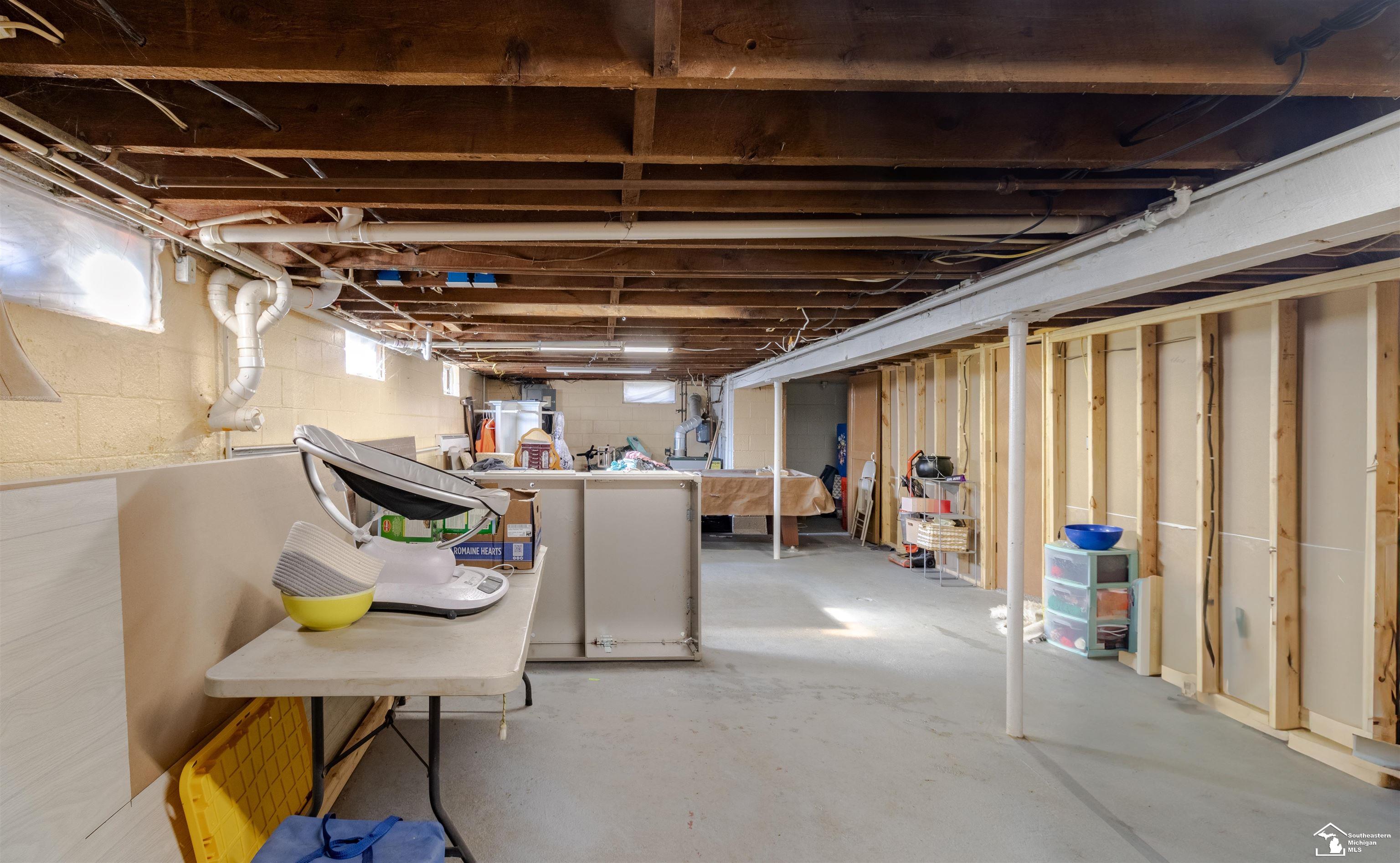 2053 Carleton West Road Carleton, MI 48117 - Photo 20 of 23