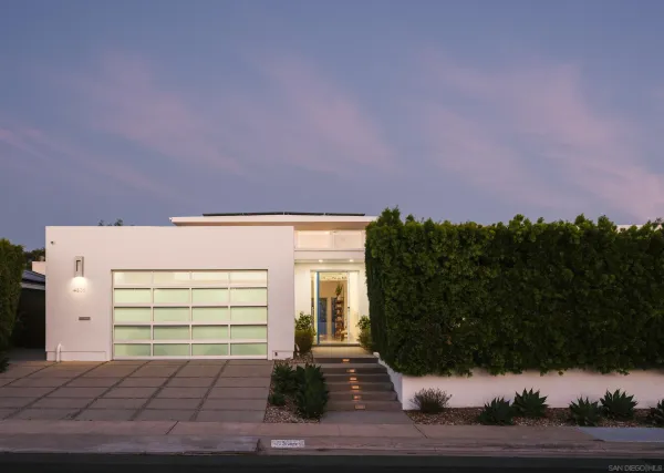 $4,295,000 | 8835 Robinhood Lane, San Diego, CA 92037