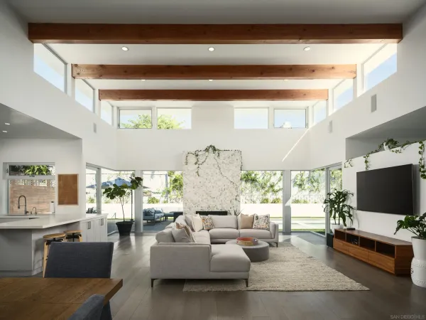 $4,295,000 | 8835 Robinhood Lane, San Diego, CA 92037