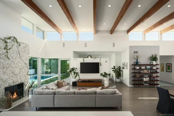 $4,295,000 | 8835 Robinhood Lane, San Diego, CA 92037