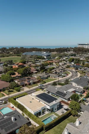 $4,295,000 | 8835 Robinhood Lane, San Diego, CA 92037