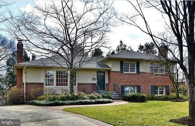 5606 Knollwood Road Bethesda, MD 20816 - Photo 1 of 29 Exterior (General)