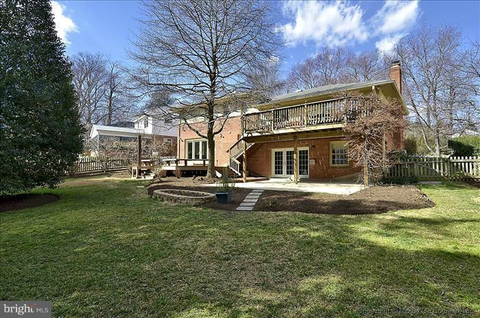 5606 Knollwood Road Bethesda, MD 20816 - Photo 2 of 29 Exterior (Rear)