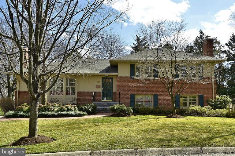 5606 Knollwood Road Bethesda, MD 20816 - Photo 28 of 29 Exterior (Front)