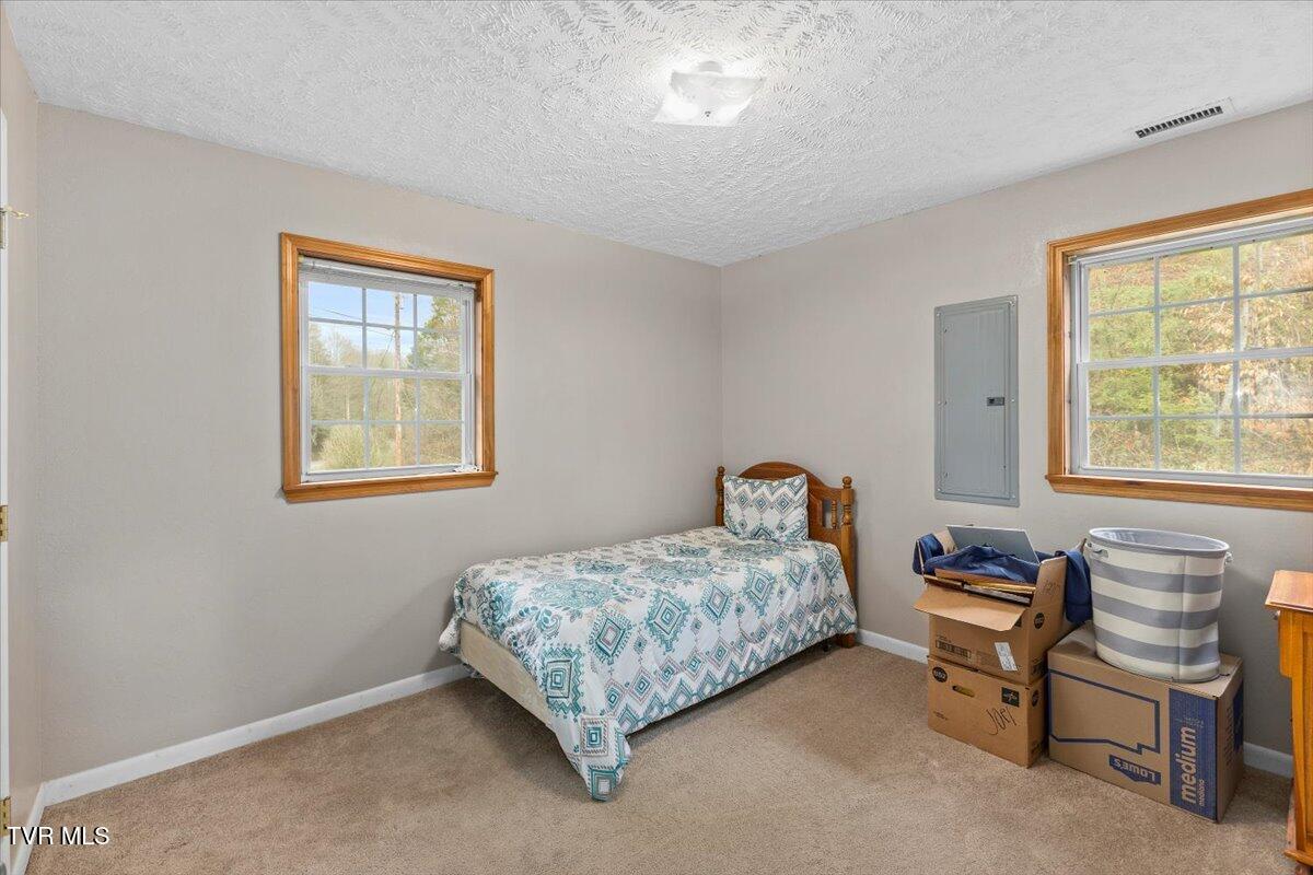 1301 Slimp Branch Road Mountain City, TN 37683 - Photo 26 of 35 10-128A7130