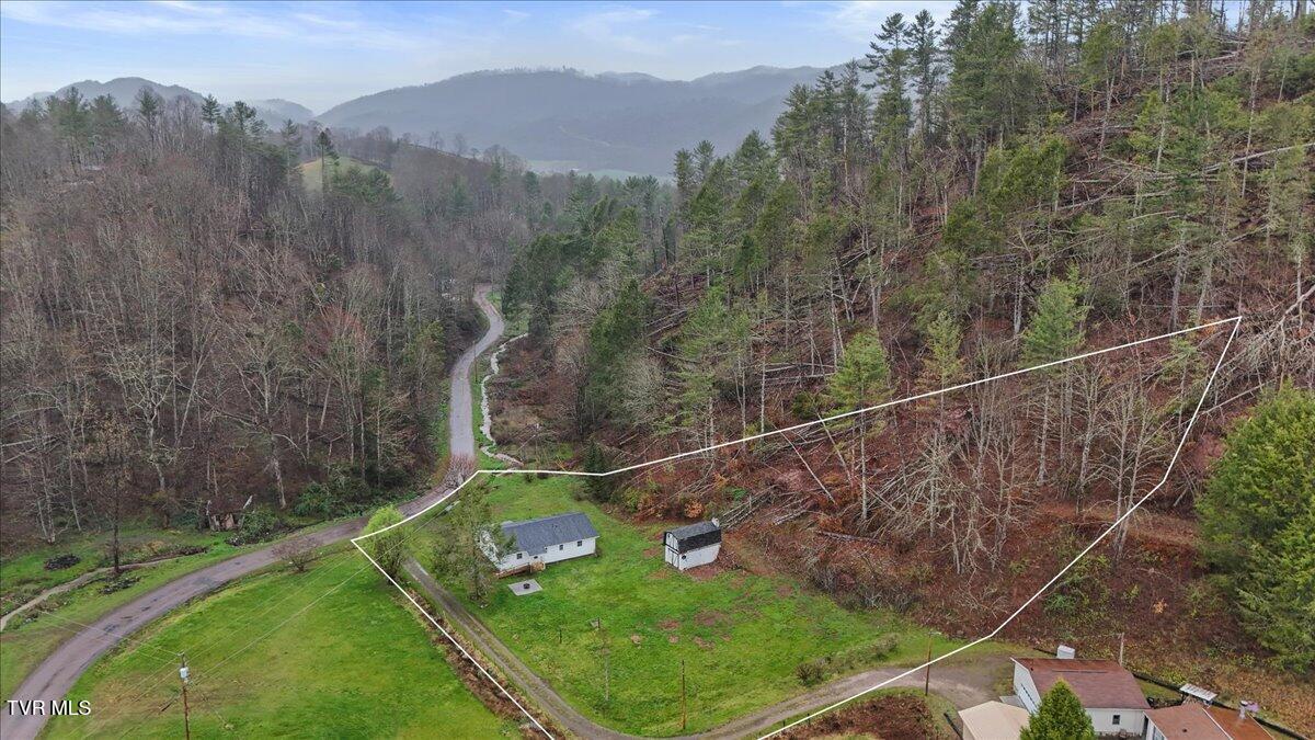 1301 Slimp Branch Road Mountain City, TN 37683 - Photo 35 of 35 28-DJI_20230724072019_0284_D