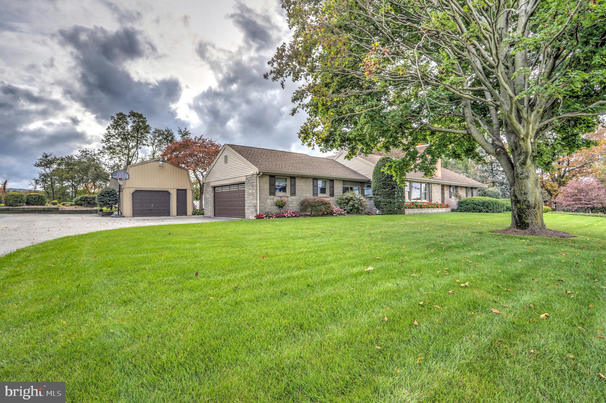528 Georgetown Road Ronks, PA 17572 - Photo 7 of 52