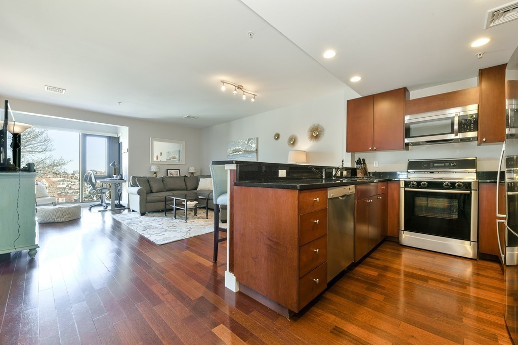 533 Cambridge Street, Unit 405 Boston, MA 02134 - Photo 7 of 17