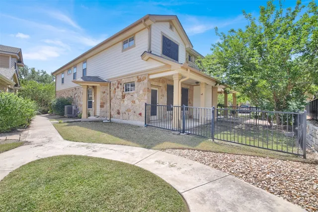 $250,000 | 16100 South Great Oaks Drive, Unit 2202, Round Rock, TX 78681