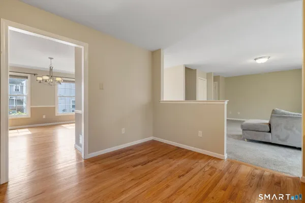 $375,000 | 185 West Street, Unit 4, Southington, CT 06479