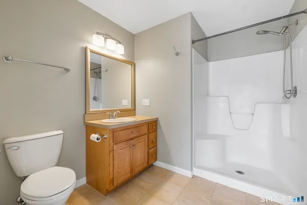 $375,000 | 185 West Street, Unit 4, Southington, CT 06479