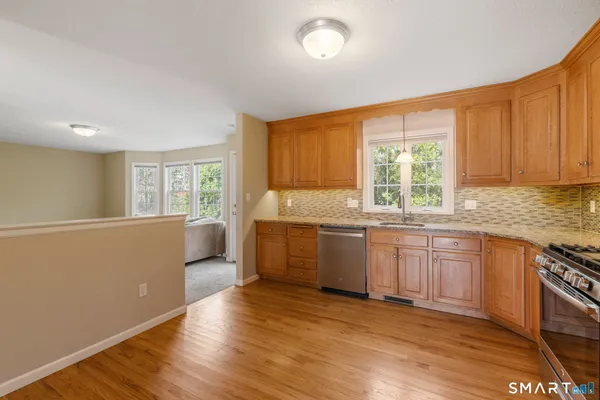 $375,000 | 185 West Street, Unit 4, Southington, CT 06479