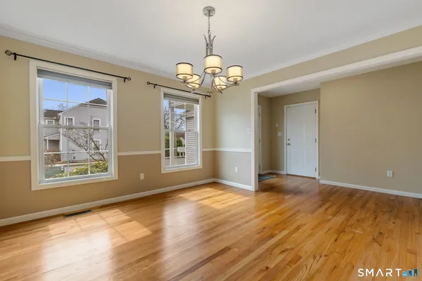 $375,000 | 185 West Street, Unit 4, Southington, CT 06479