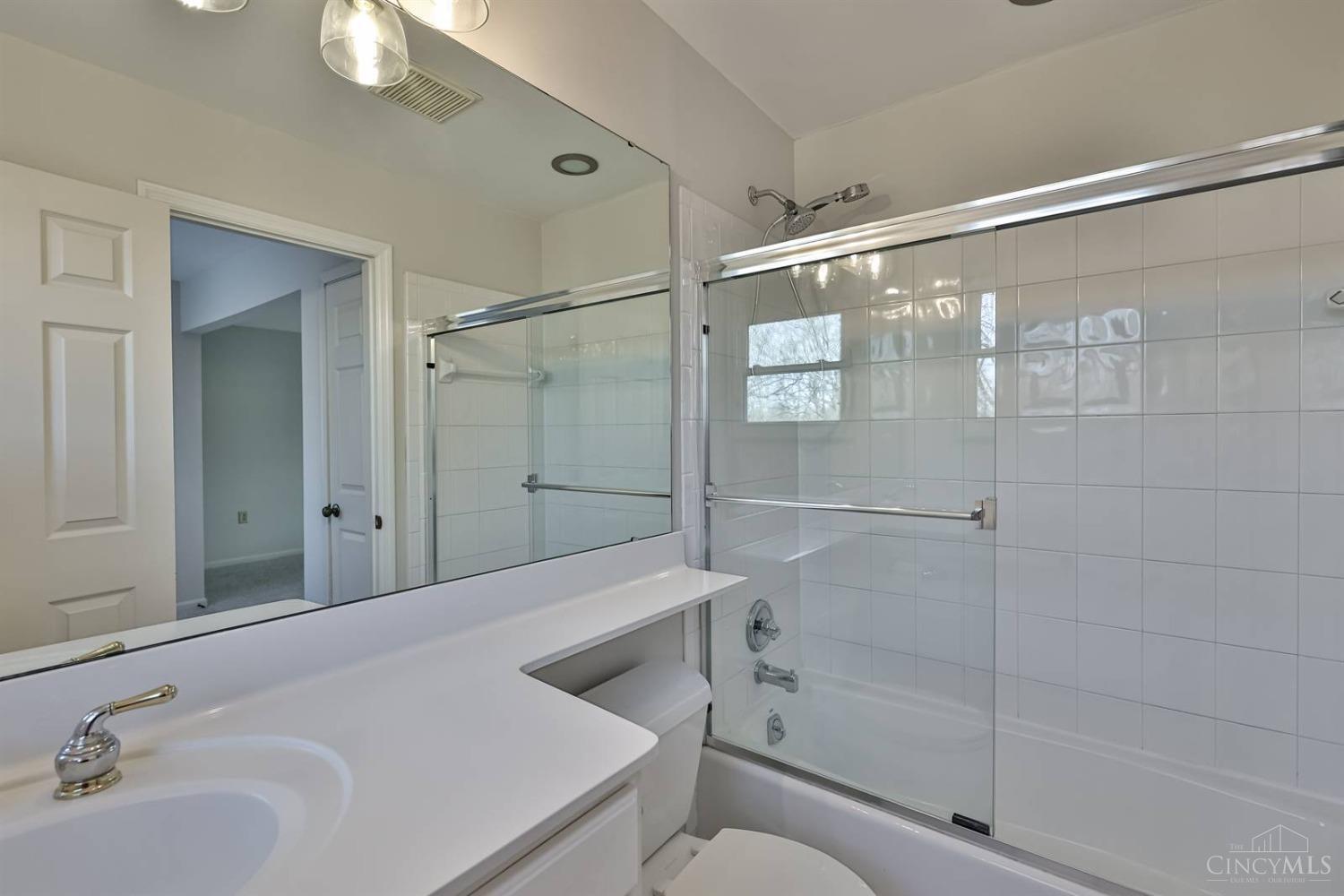 3669 Hopper Ridge Road Cincinnati, OH 45255 - Photo 20 of 50 Gallery Image 20