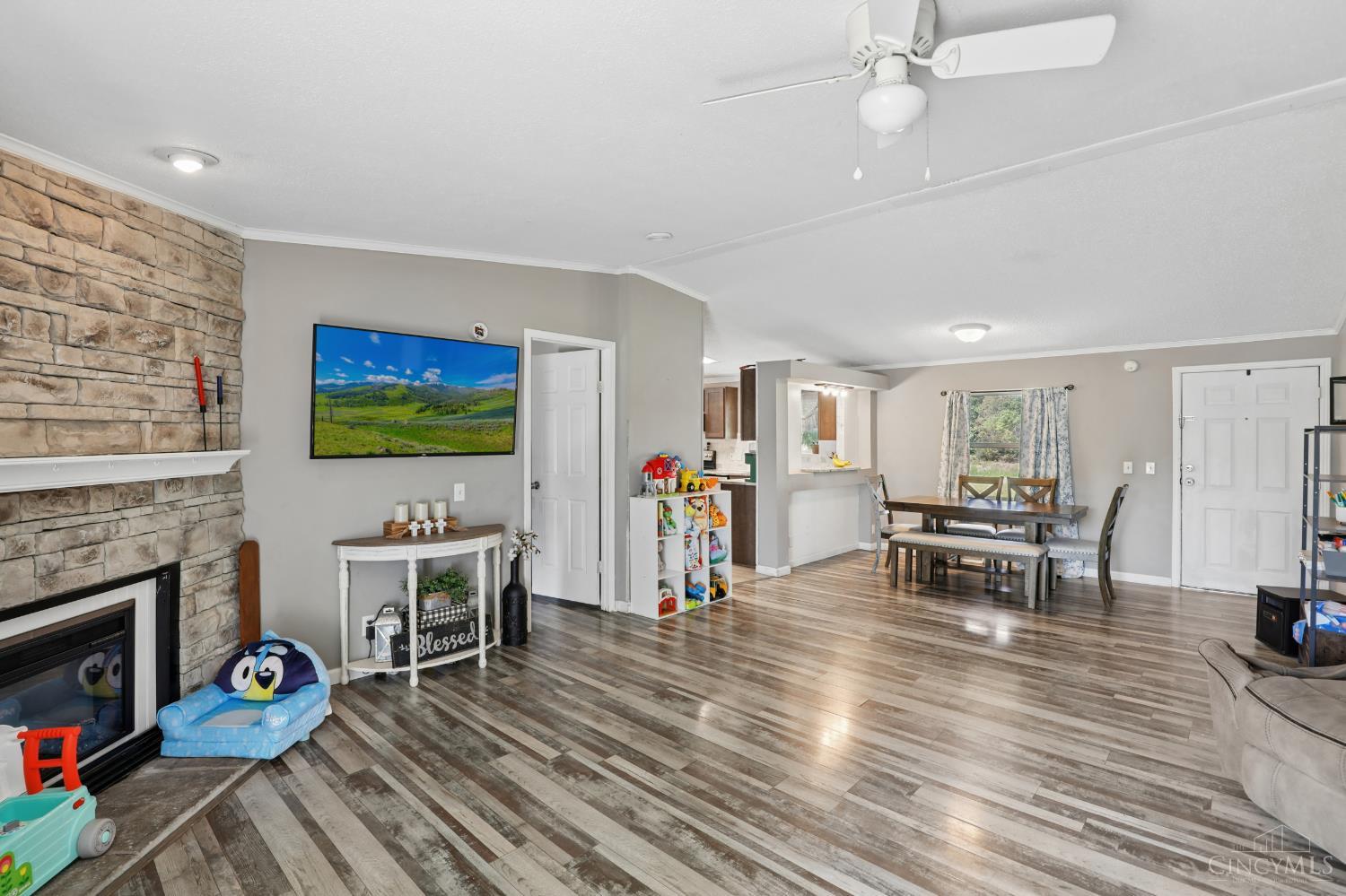 1048 Richey Road Felicity, OH 45120 - Photo 4 of 43