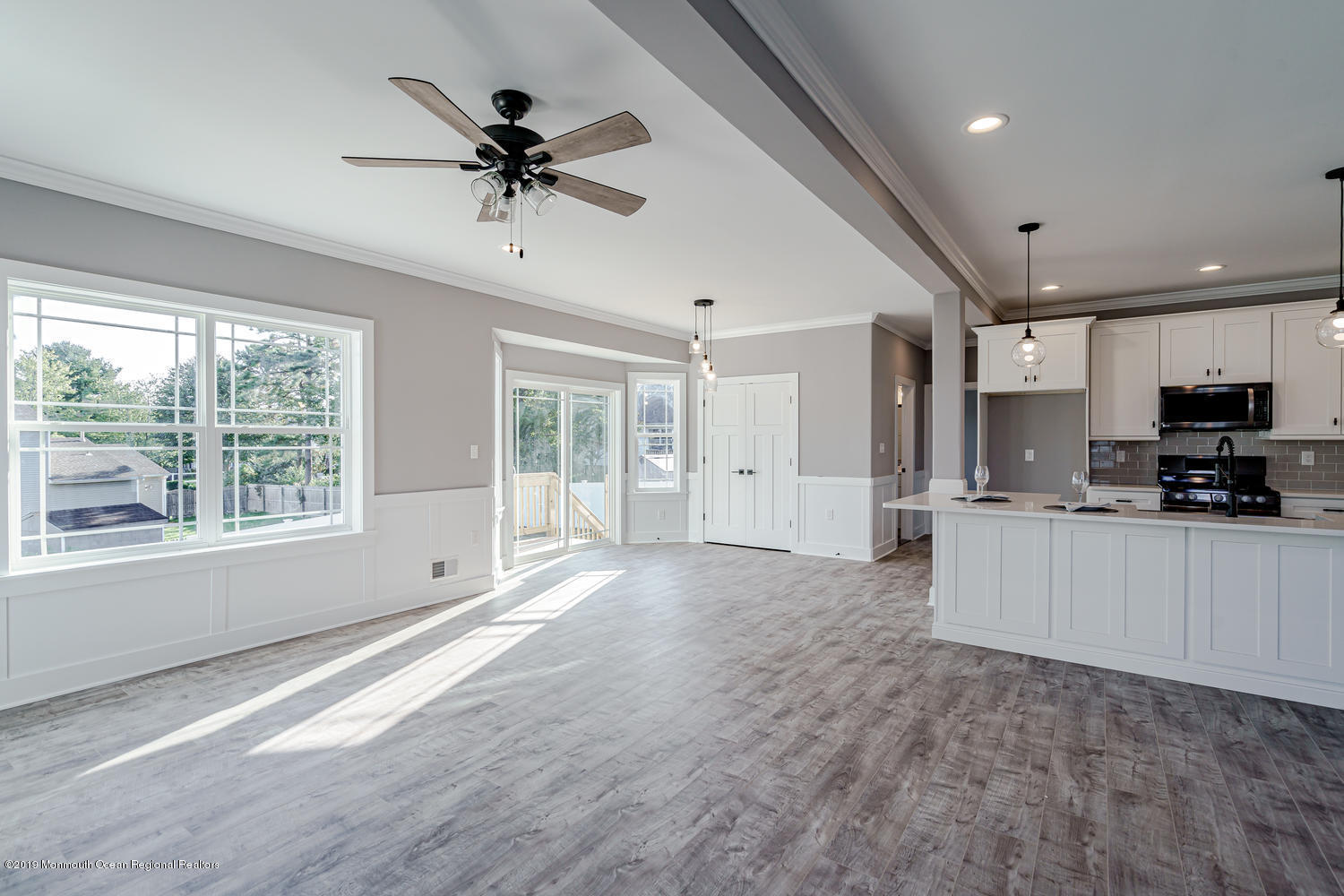 232 Commodore Road Manahawkin, NJ 08050 - Photo 19 of 31 232 Commodore Rd Manahawkin NJ-large-022