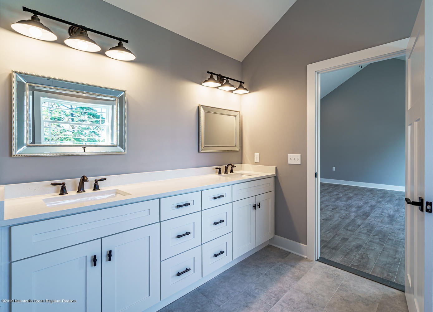 232 Commodore Road Manahawkin, NJ 08050 - Photo 27 of 31 232 Commodore Rd Manahawkin NJ-large-032