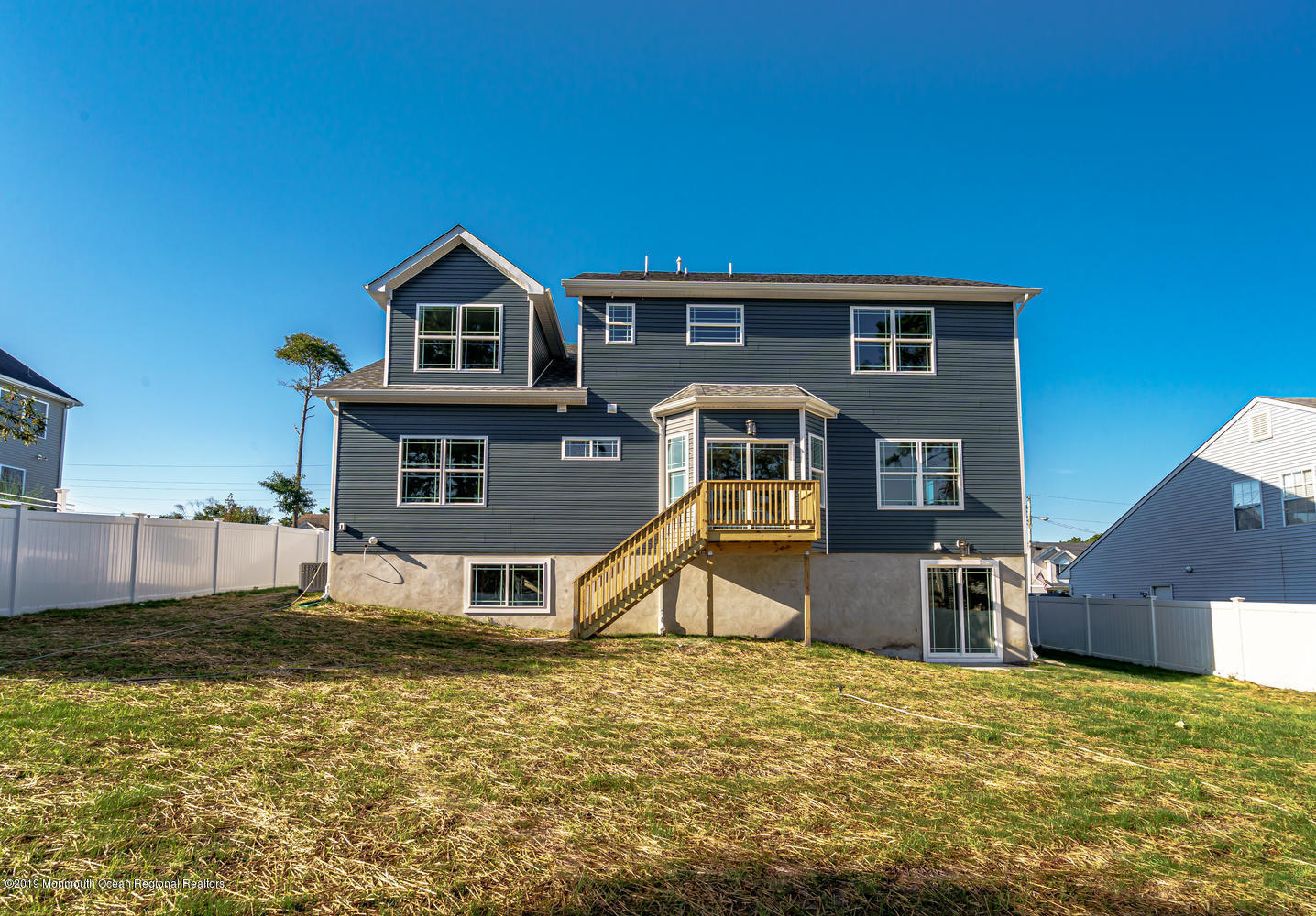 232 Commodore Road Manahawkin, NJ 08050 - Photo 3 of 31 232 Commodore Rd Manahawkin NJ-large-005