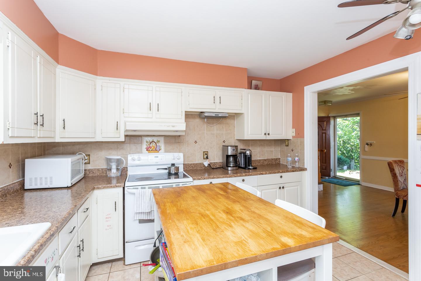 123 Ellis Road Willow Grove, PA 19090 - Photo 15 of 51 Gallery Image 15