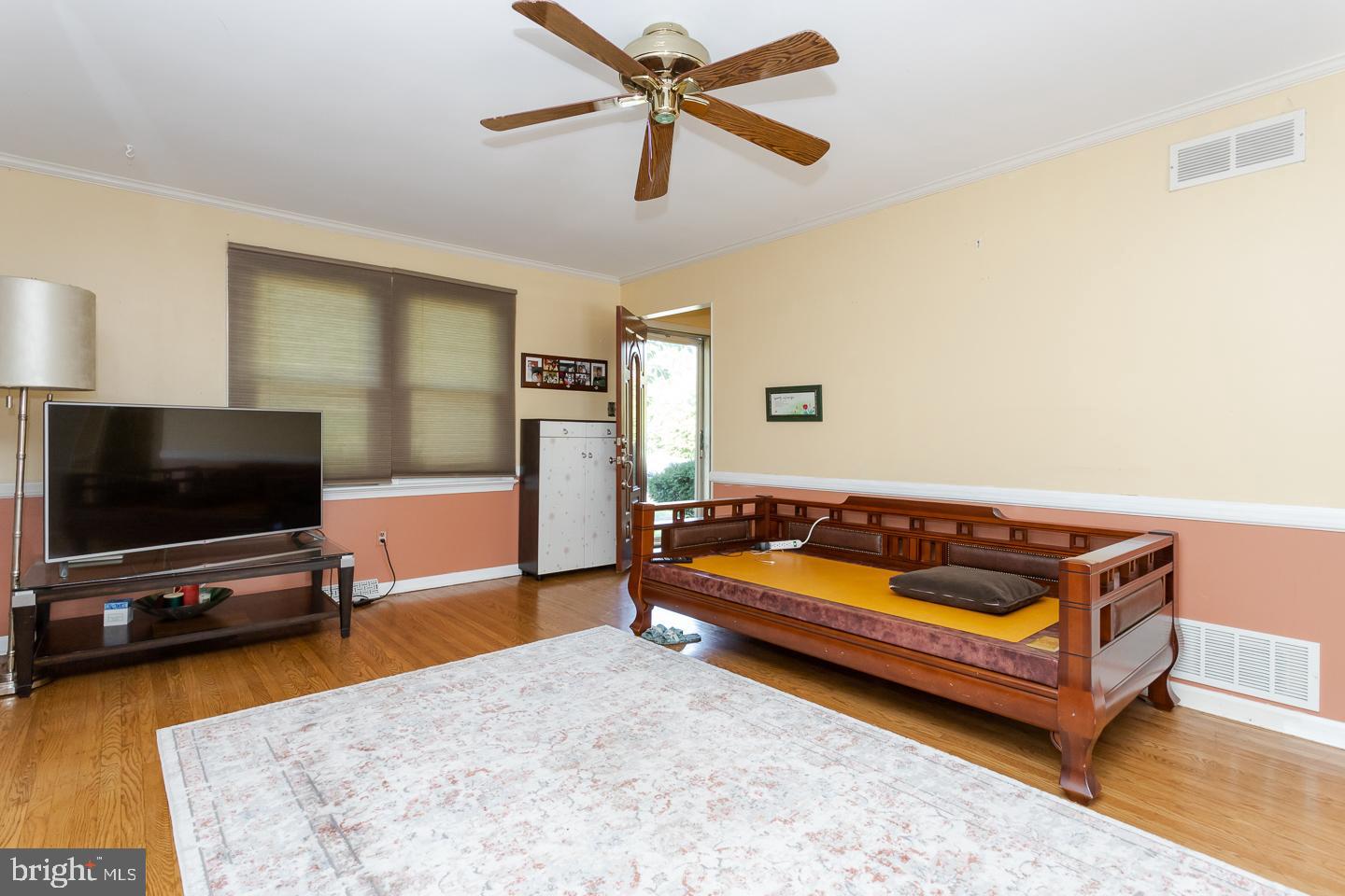 123 Ellis Road Willow Grove, PA 19090 - Photo 4 of 51 Gallery Image 4