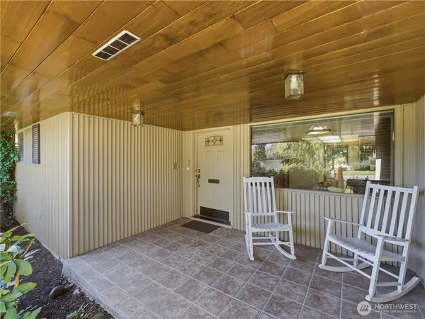 $581,700 | 1319 First Street, Wenatchee, WA 98801