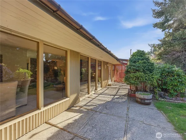 $581,700 | 1319 First Street, Wenatchee, WA 98801