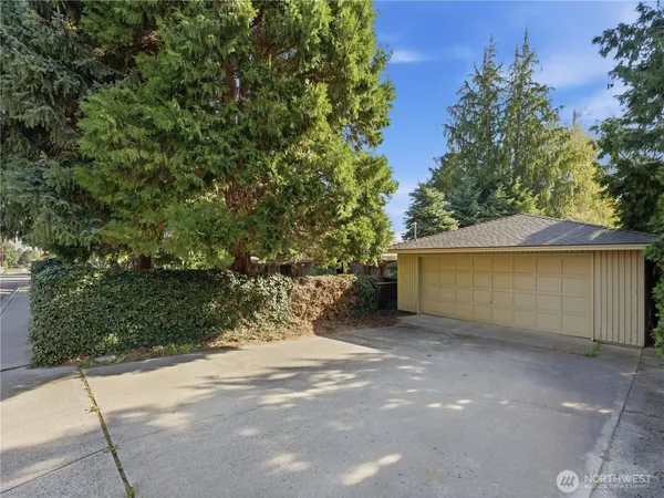 $581,700 | 1319 First Street, Wenatchee, WA 98801