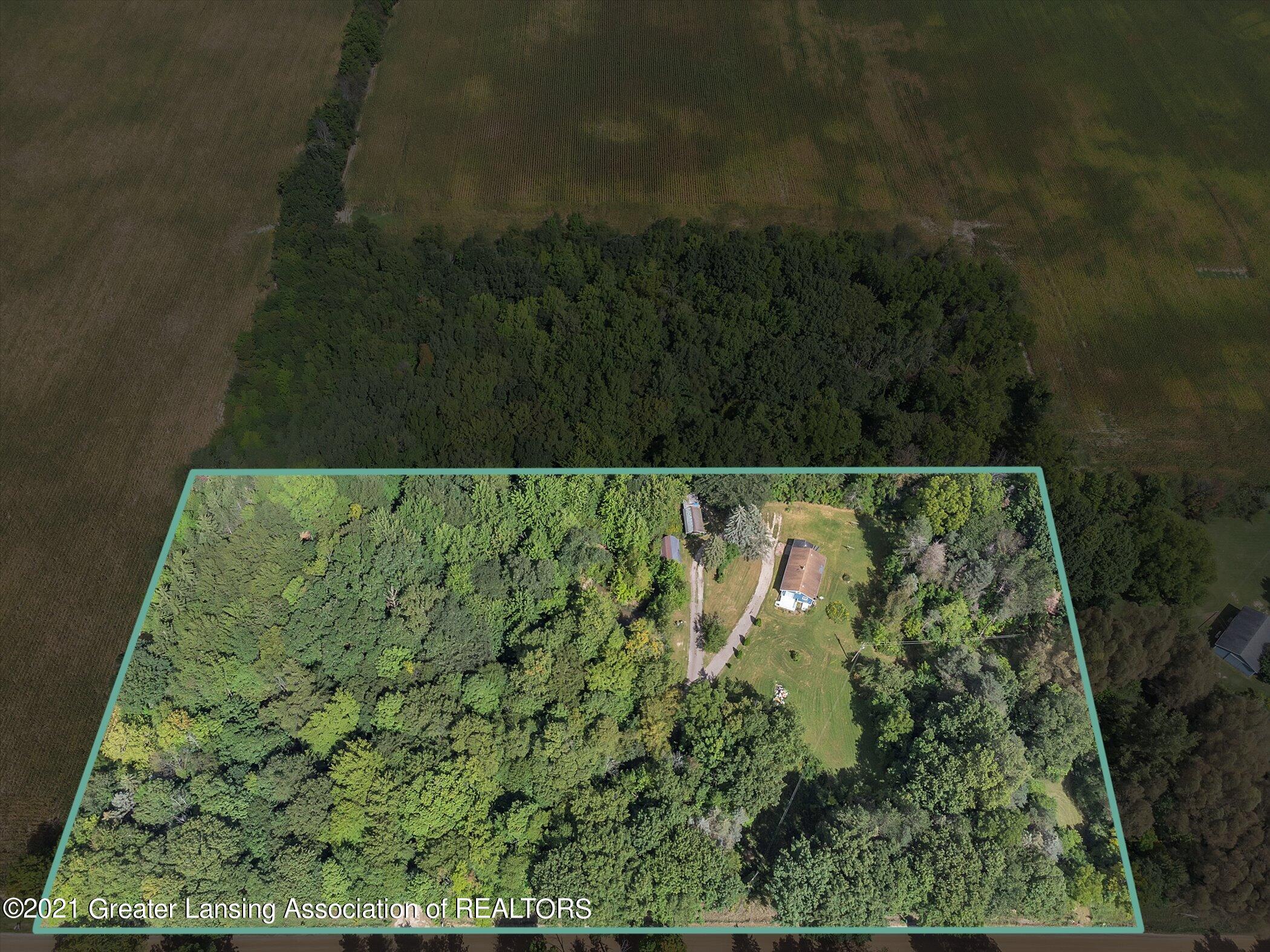 8650 West Jason Road St. Johns, MI 48879 - Photo 2 of 37 02-8650 W Jason Rd-Drone with property l