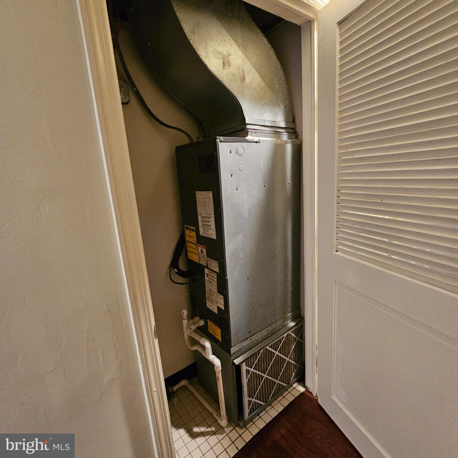 4800 C Street Southeast, Unit 102 Washington, DC 20019 - Photo 11 of 14 a view of utility room